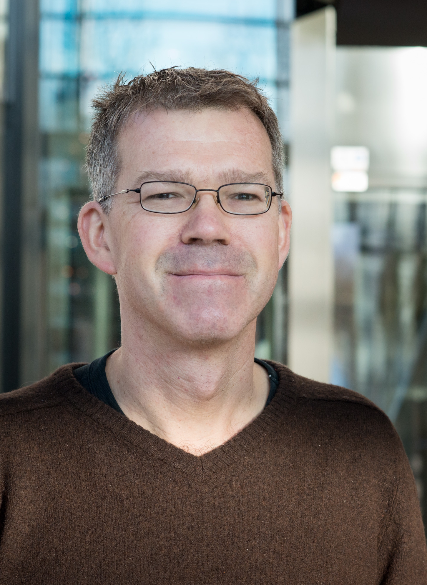 Dr. Martin Krauss Dr. Martin Krauss